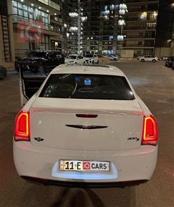 كرايسلر 300
